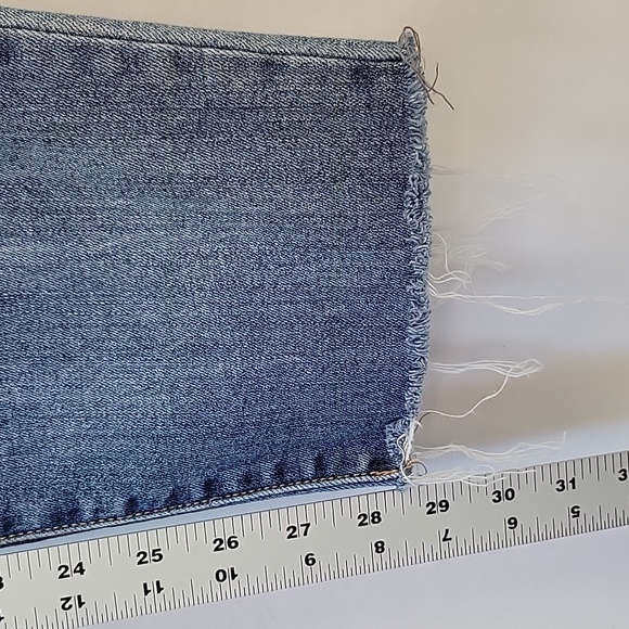 Judy Blue Boyfriend Fit Jeans Light Medium Wash Size 28 - Picture 11 of 15